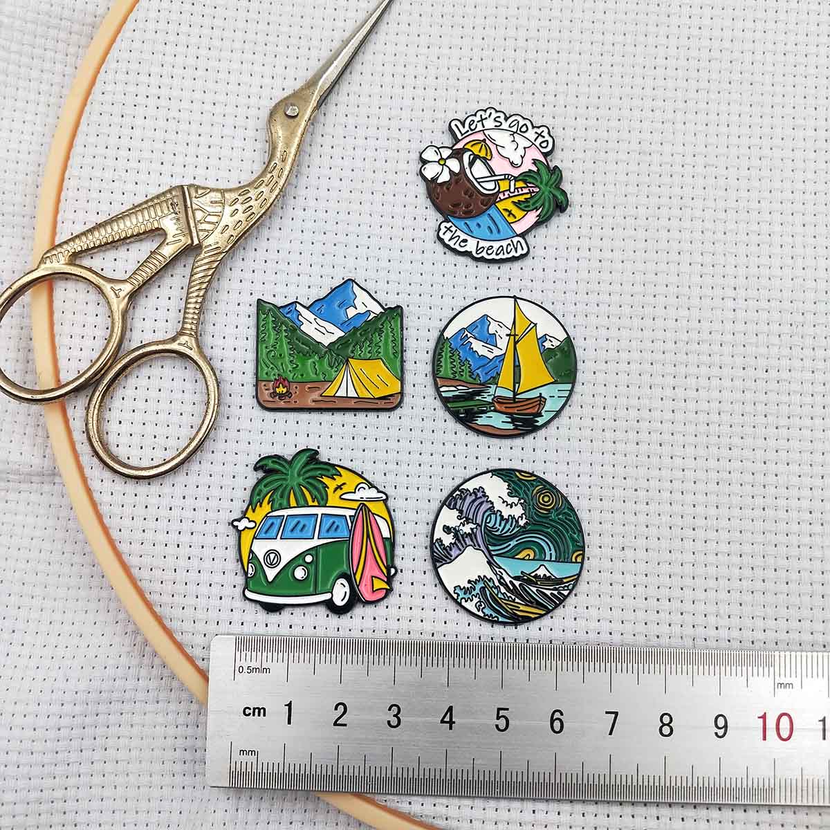 Landscape Needle Minder, Natur - Needle Minder Magnet review and price