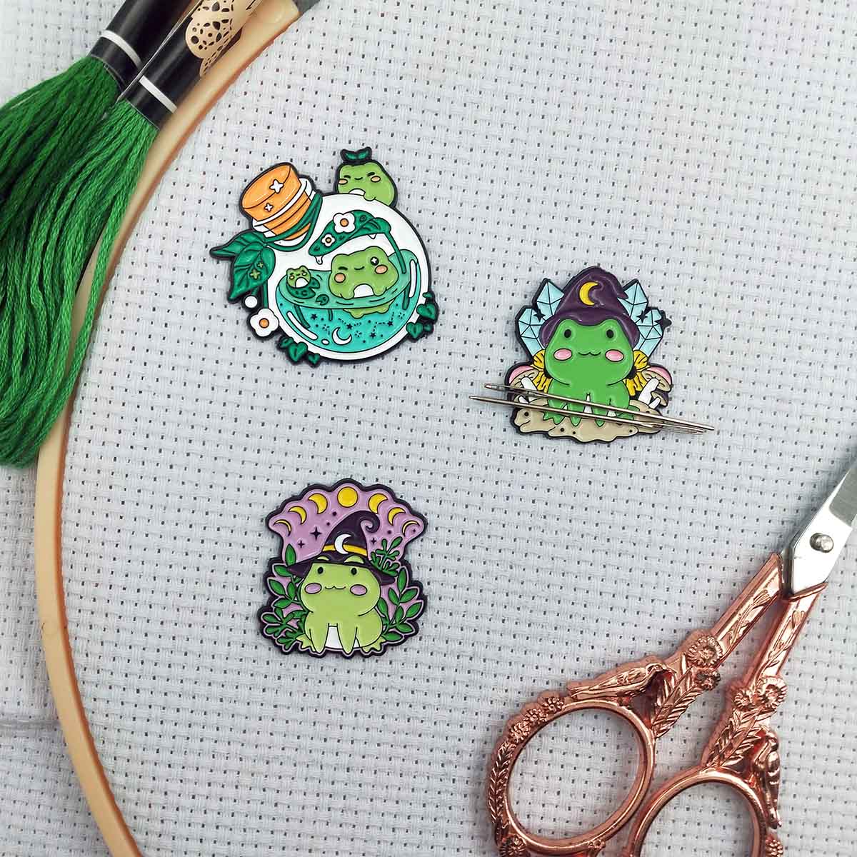 Magnetic Frog Needle Minder, C - Needle Minder Magnet review and price